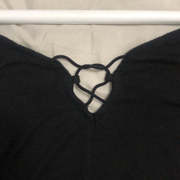 Black Garage Tank - Picture 3 of 3